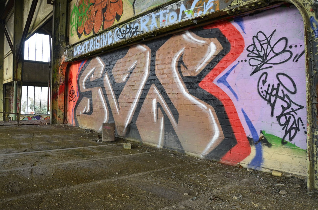 Graffiti Wall - Photo by energis - Heks, Seax, SVN (2013)