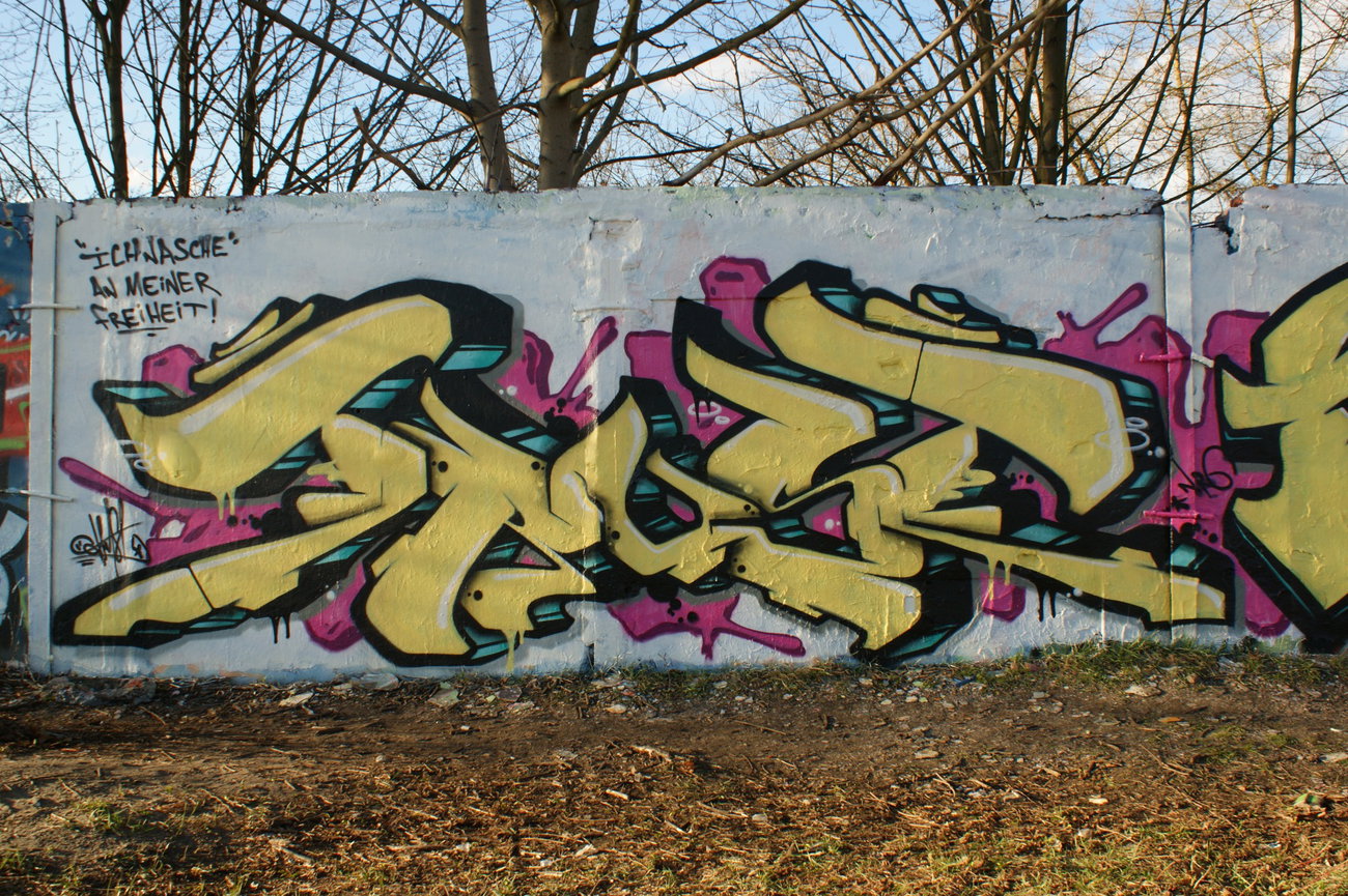Graffiti Wall - Photo by energis - Trust, Berlin (2015)