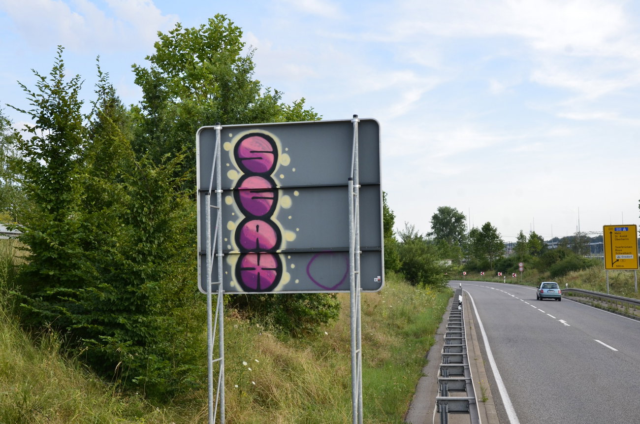 Graffiti Wall - Photo by energis - Seax (2013)