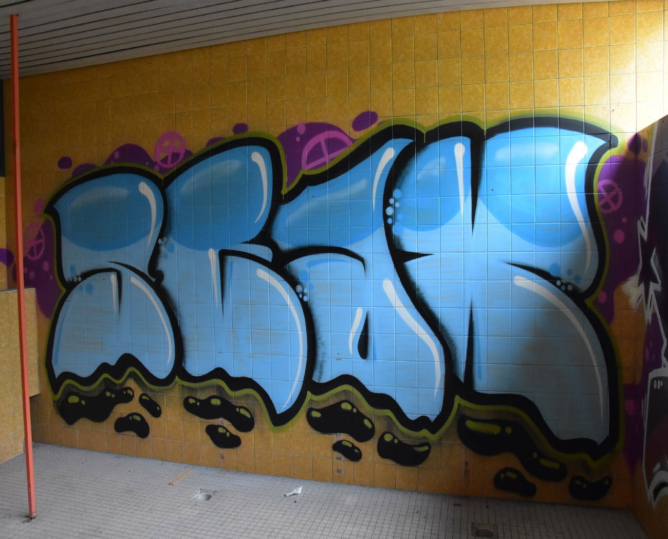 Graffiti Wall - Photo by energis - Seax (2017)