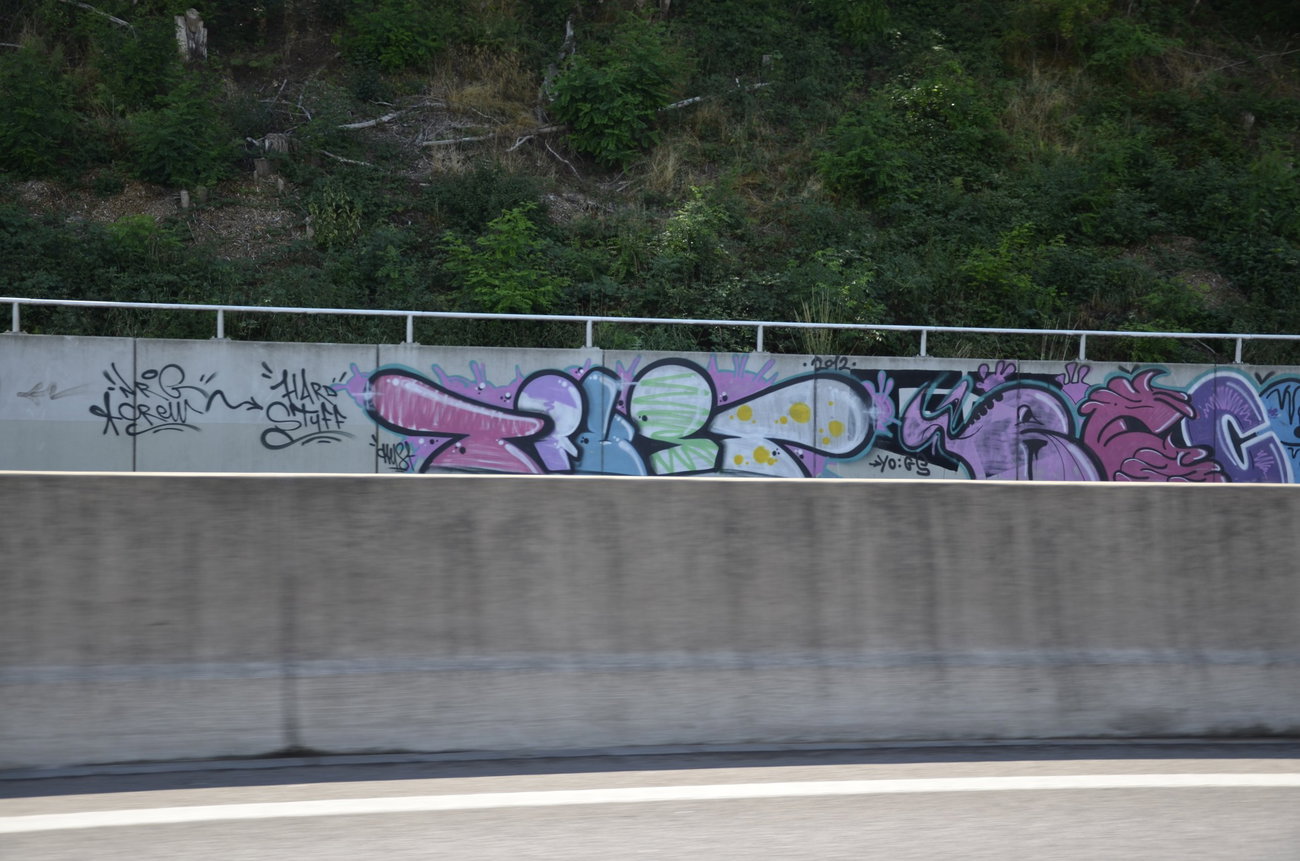 Graffiti Wall - Photo by energis - Trust, Nrg (2012)
