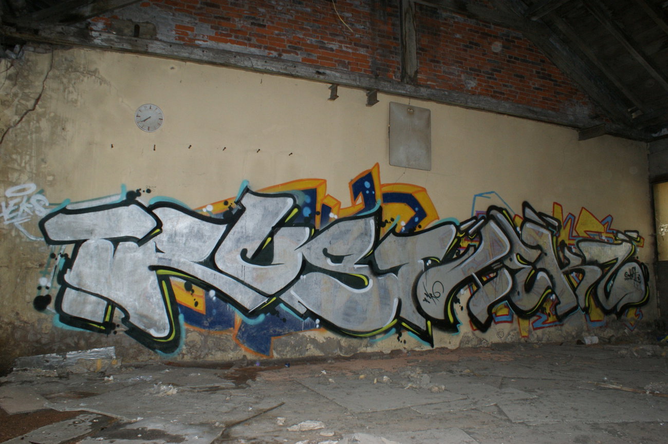 Graffiti Wall - Photo by energis - Trust, Heks (2015)