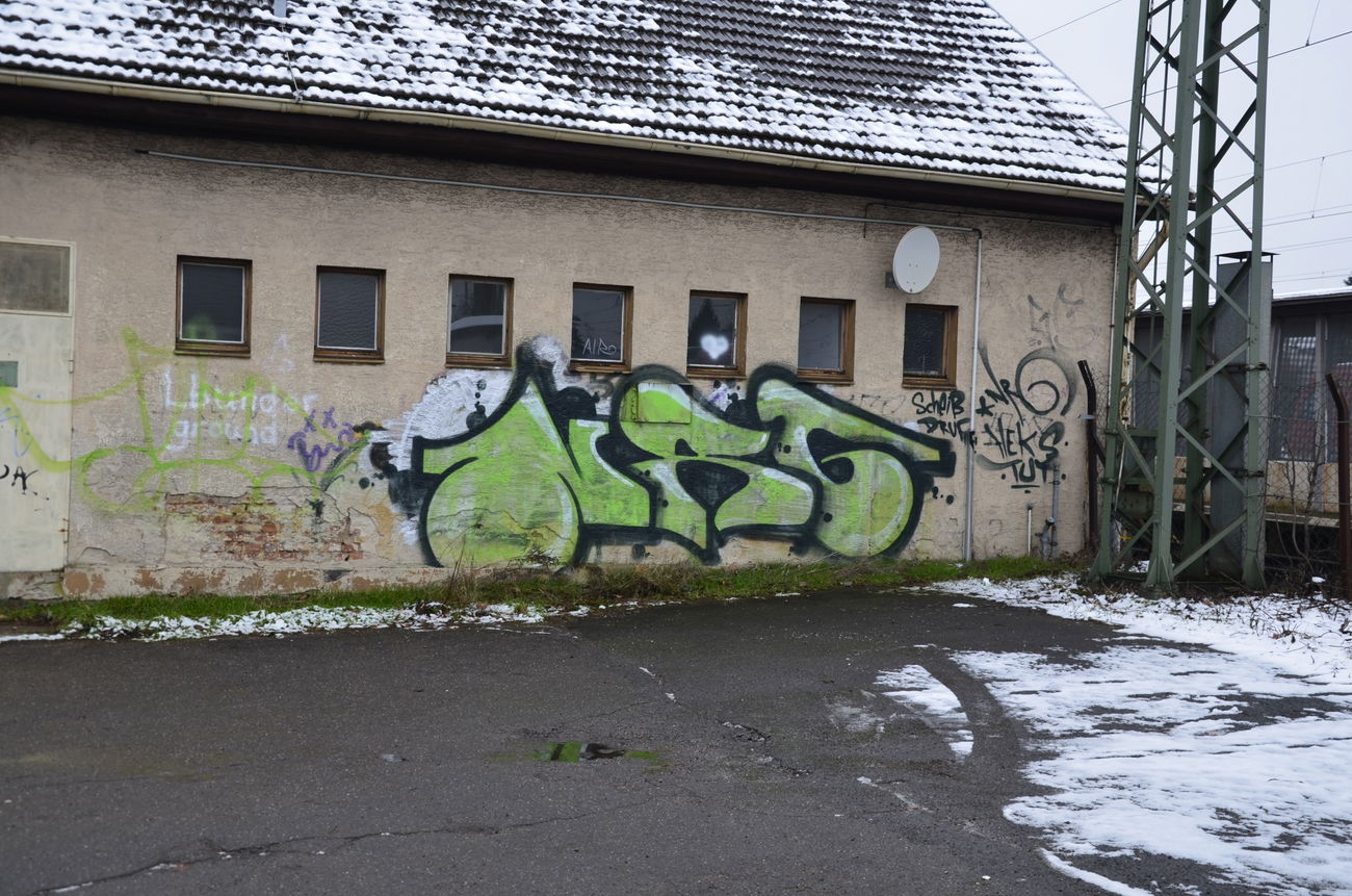 Graffiti Bombing - Photo by energis - NRG, Heks, TUT (2014)