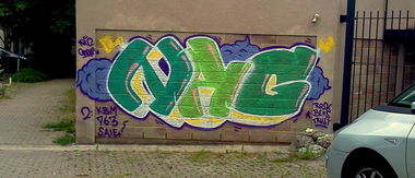 Graffiti Bombing - Photo by energis - Rosk, Beks, Trust (2011)