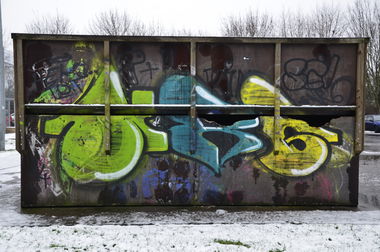 Graffiti Bombing - Photo by energis - Heks, TUT, NRG (2014)