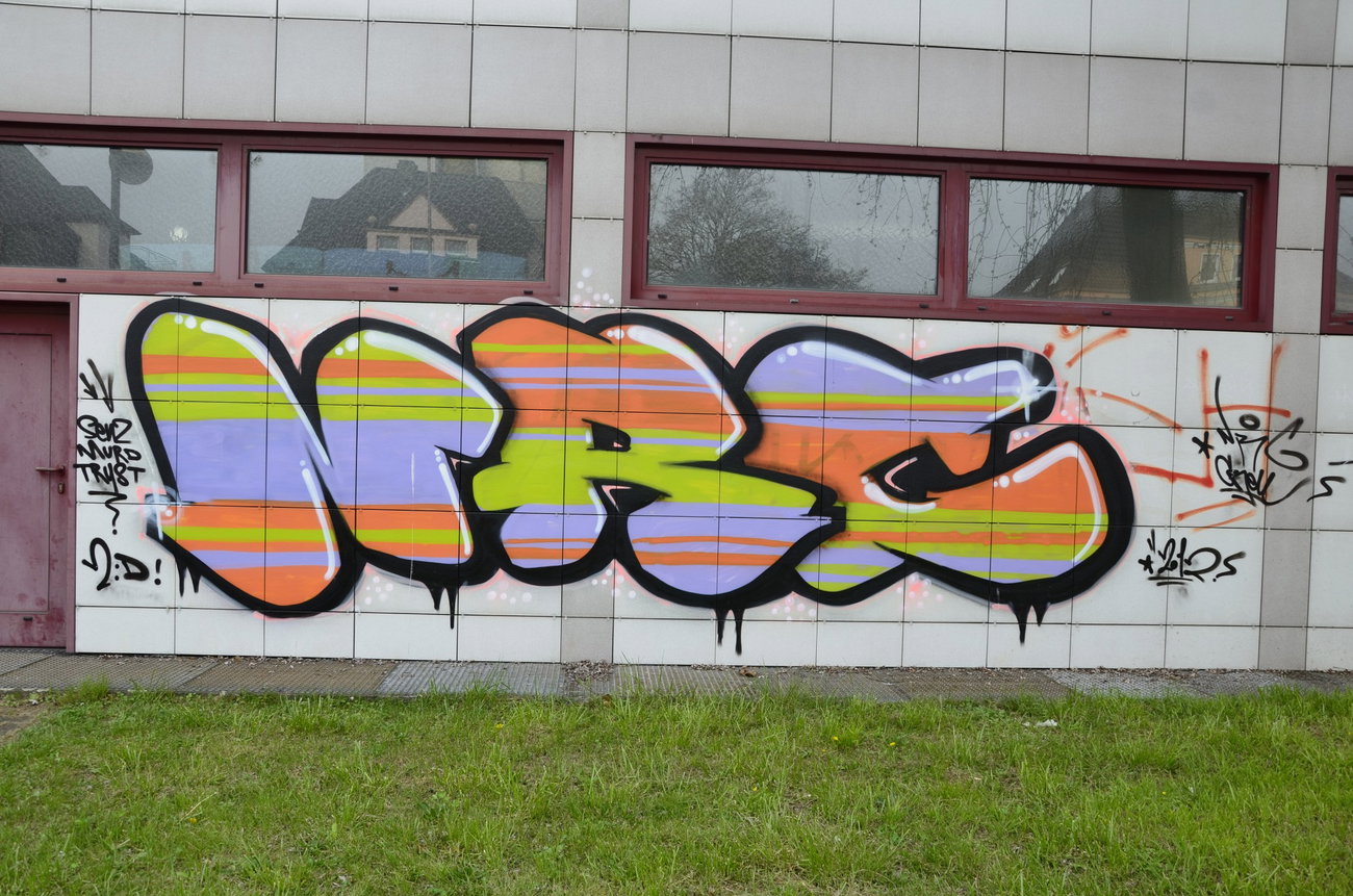 Graffiti Wall - Photo by energis - NRG, Beks, Trust (2012)
