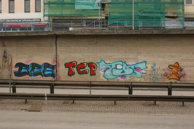 Graffiti Wall - Photo by energis - BRG, TCP, TUT (2015)