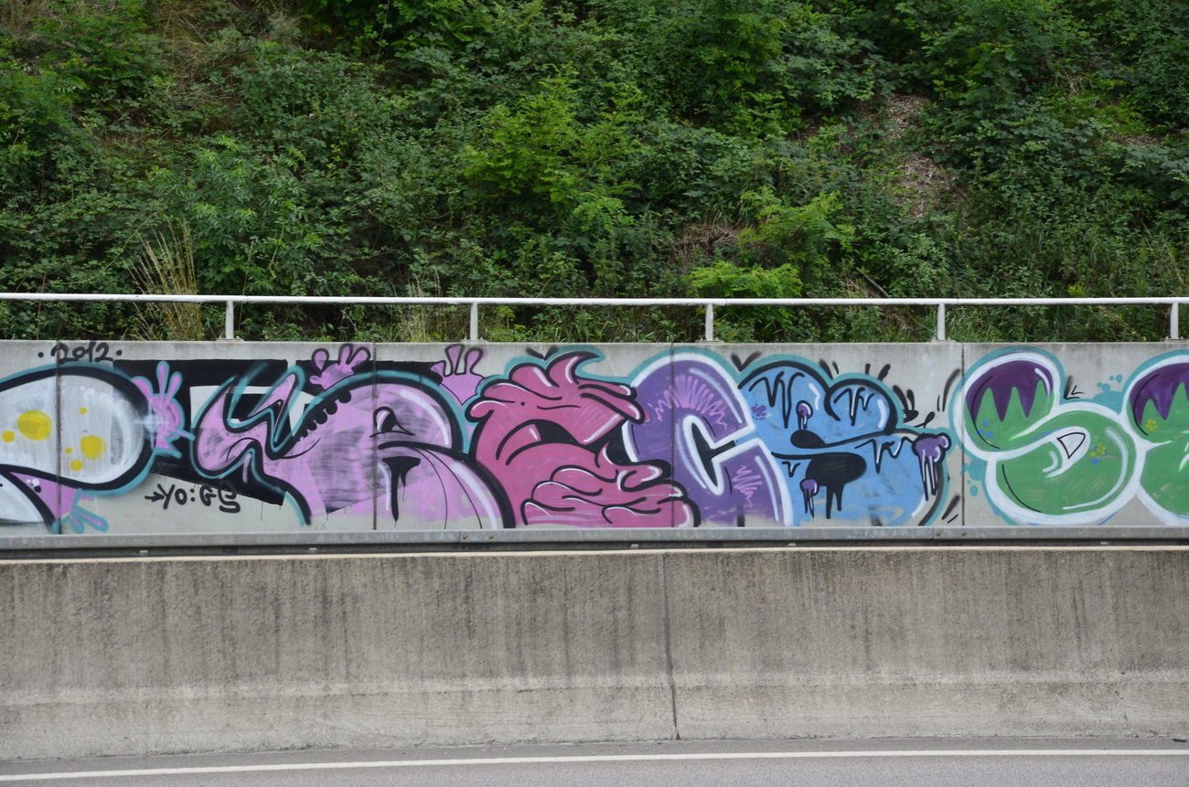 Graffiti Wall - Photo by energis - Beks, NRG (2012)