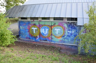 Graffiti Bombing - Photo by energis - tut, NRG, Heks (2013)