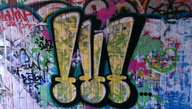 Graffiti Bombing - Photo by energis - TUT, NRG (2013)