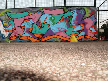 Graffiti Wall - Photo by enkjones - enk, rubin, sk