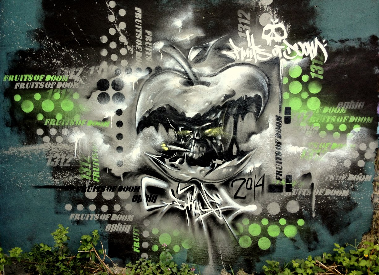 Graffiti Wall - Photo by ephiq - ephiq, fruits, of