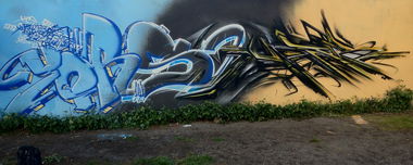 Graffiti Wall - Photo by ephiq - yors, jupiter-by, ephiq