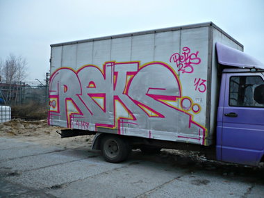 Graffiti Bombing - Photo by esceer