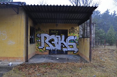 Graffiti Wall - Photo by esceer - Reks, nbr`s (2014)