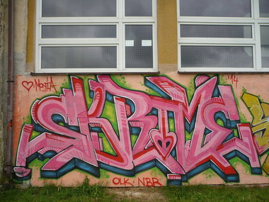 Graffiti Wall - Photo by esceer - Skrime, Reks, Nbr