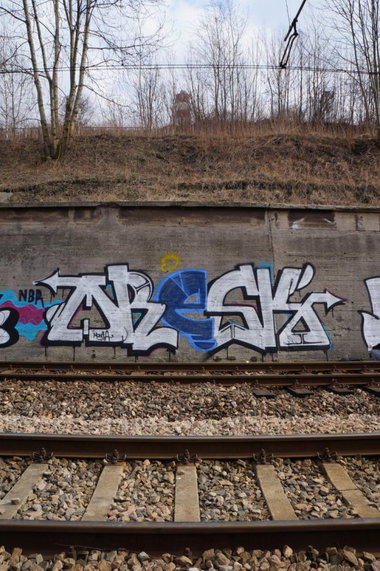 Graffiti Wall - Photo by esceer