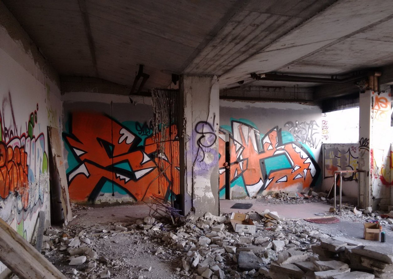 Graffiti Wall in Mannheim - Photo by escyOne - Mannheim, Sick (2015)