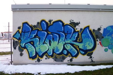 Graffiti Wall in mannheim - Photo by escyOne - kiosk