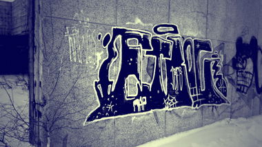 Graffiti Wall - Photo by etwos