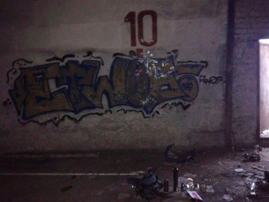 Graffiti Wall - Photo by etwos