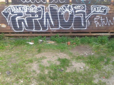 Graffiti Wall - Photo by etwos