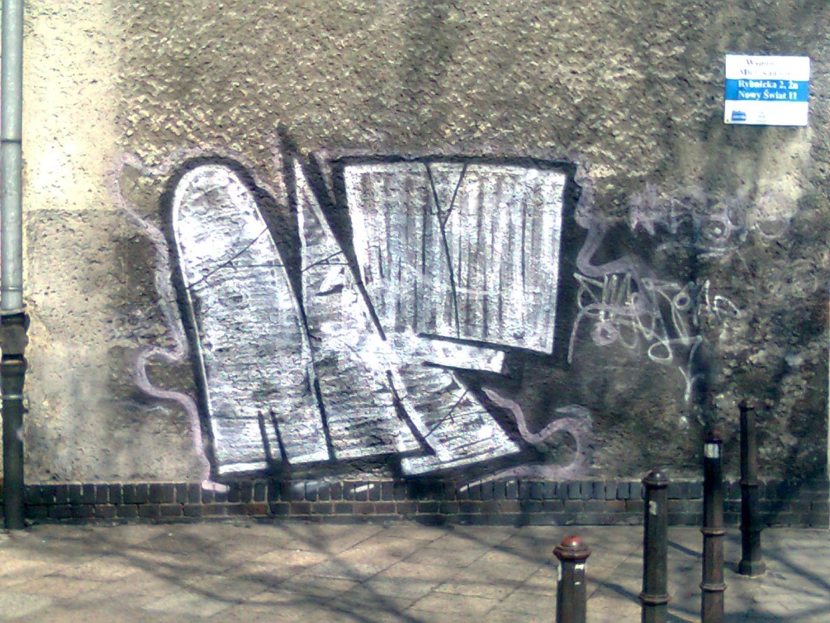 Graffiti Bombing - Photo by eurT