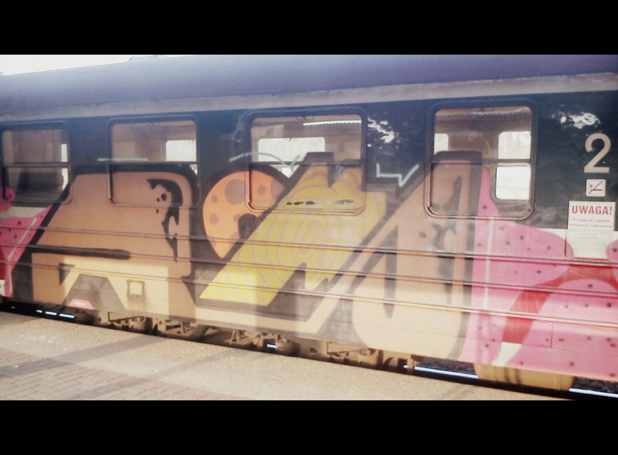 Graffiti Train - Photo by eurT