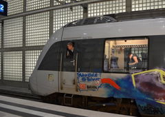 Graffiti Train - Photo by exBahner - gdl, bahn, ufs