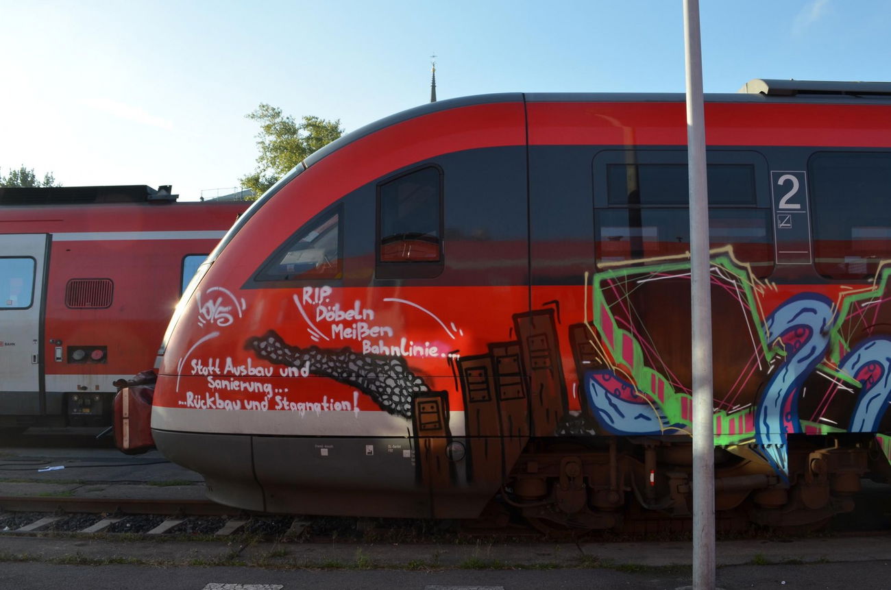 Graffiti Train - Photo by exBahner - Stilllegung, Döbeln, Meißen