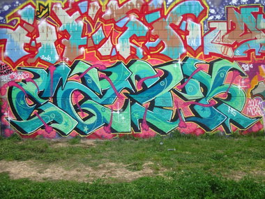 Graffiti Wall - Photo by ezir