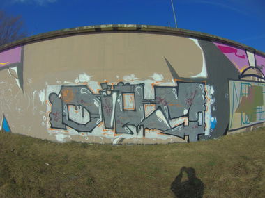 Graffiti Wall - Photo by fakju - ..Saturday, freestyle