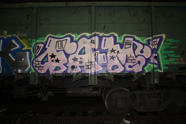 Graffiti Bombing in Moscow - Photo by fam1 - fam1 (2013)