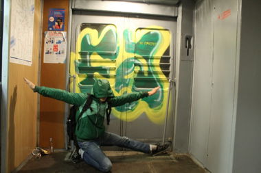 Graffiti Train - Photo by fam1