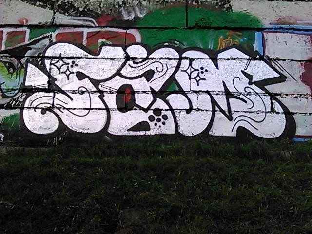 Graffiti Wall - Photo by fam1