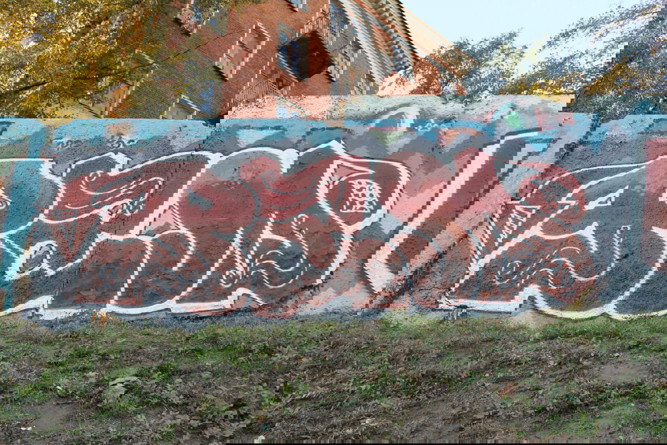 Graffiti Wall - Photo by fam1