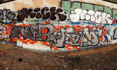 Graffiti Wall in Kimry - Photo by famus - fam., kenc., nfr. (2013)