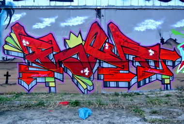 Graffiti Wall - Photo by farbfleck