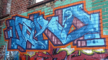 Graffiti Wall - Photo by farbfleck