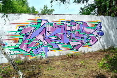 Graffiti Wall - Photo by farbfleck