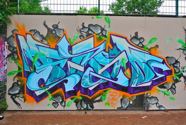 Graffiti Wall - Photo by farbfleck