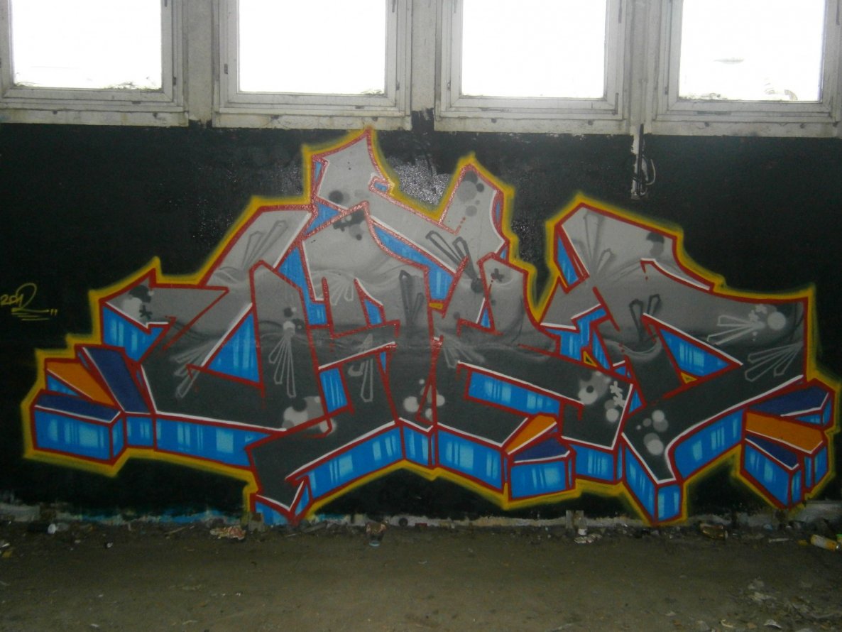 Graffiti Wall - Photo by farbfleck