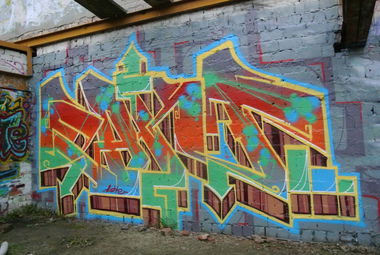 Graffiti Wall - Photo by farbfleck