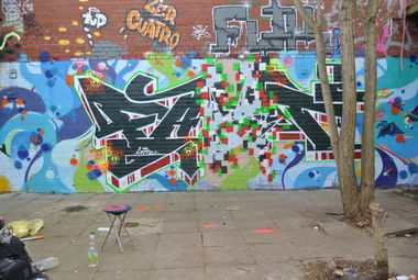 Graffiti Wall - Photo by farbfleck