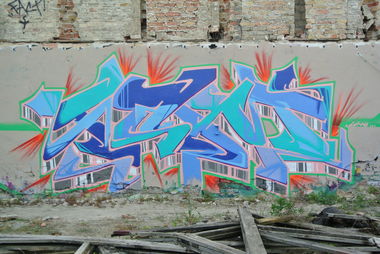 Graffiti Wall - Photo by farbfleck