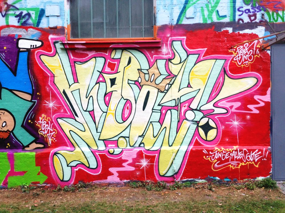Graffiti Wall - Photo by farbschrift - hboy, pater, pre (2013)