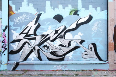 Graffiti Wall - Photo by farbschrift - soul, pater, pre (2013)