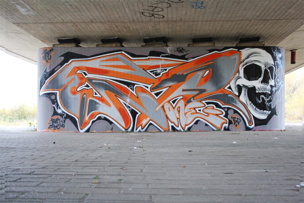 Graffiti Wall - Photo by farbschrift - end, pater, pre (2013)