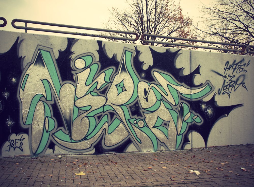 Graffiti Wall - Photo by farbschrift - niro, pre, pater (2012)