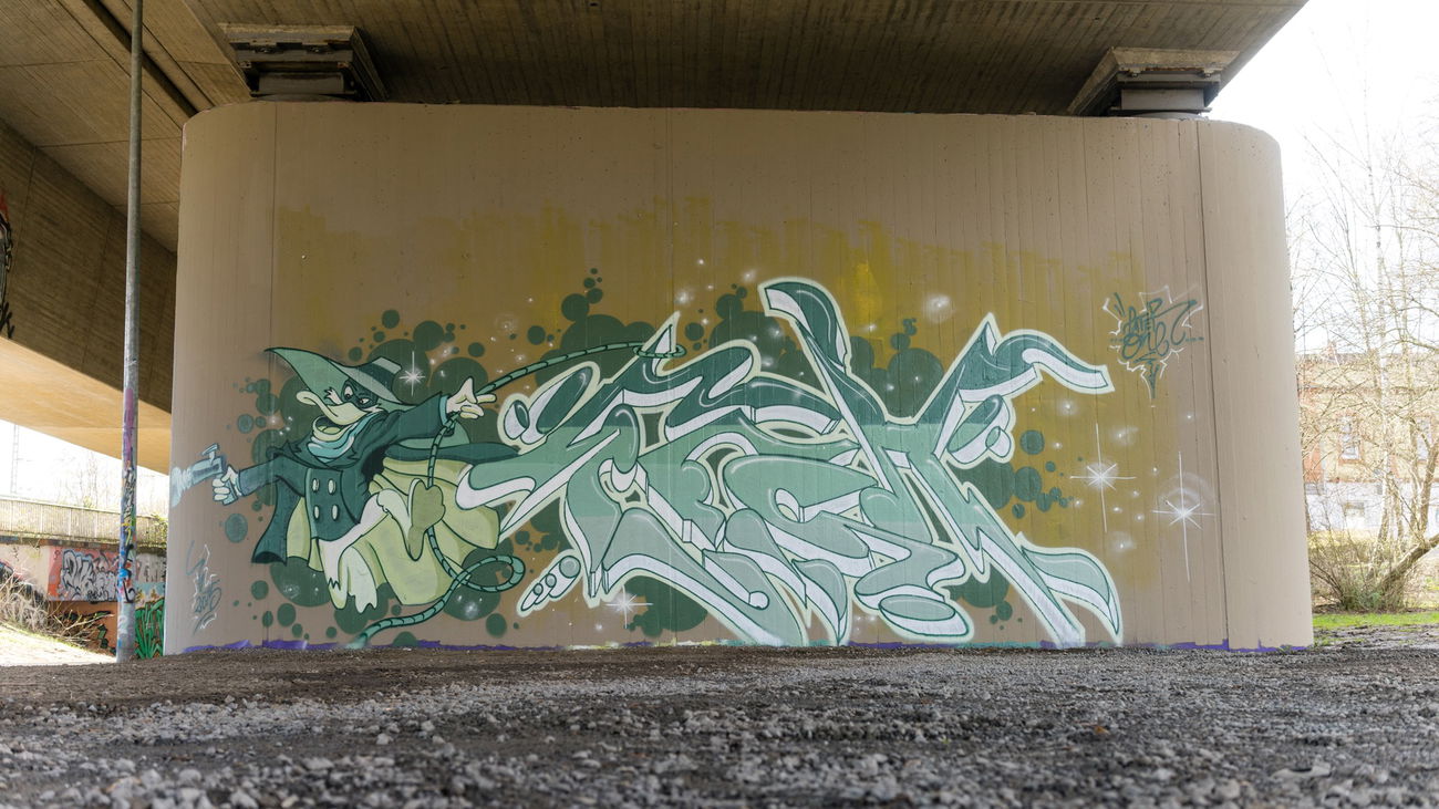 Graffiti Wall - Photo by farbschrift - efgh (2015)